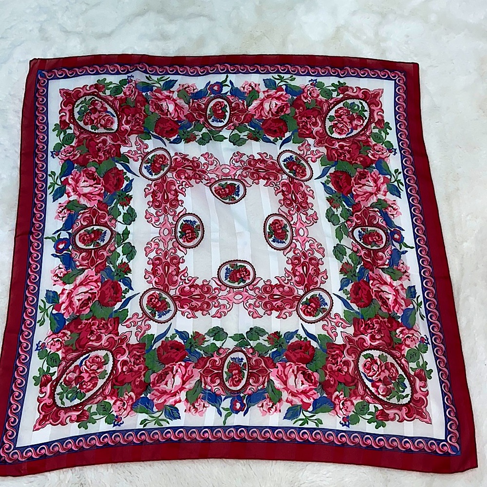 30”x30” vintage scarf